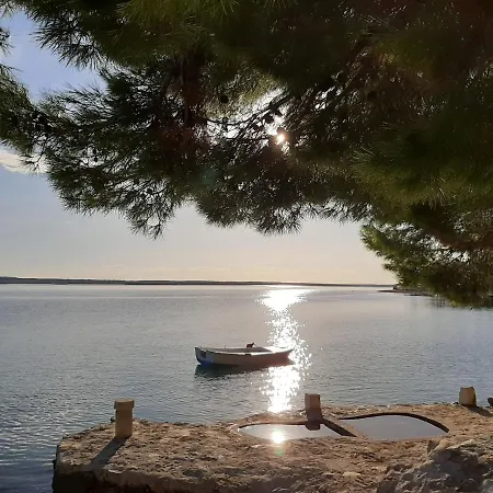 Apartman With Sea View *