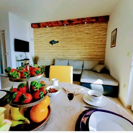 Apartman With Sea View