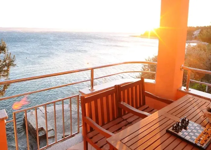 Apartman With Sea View