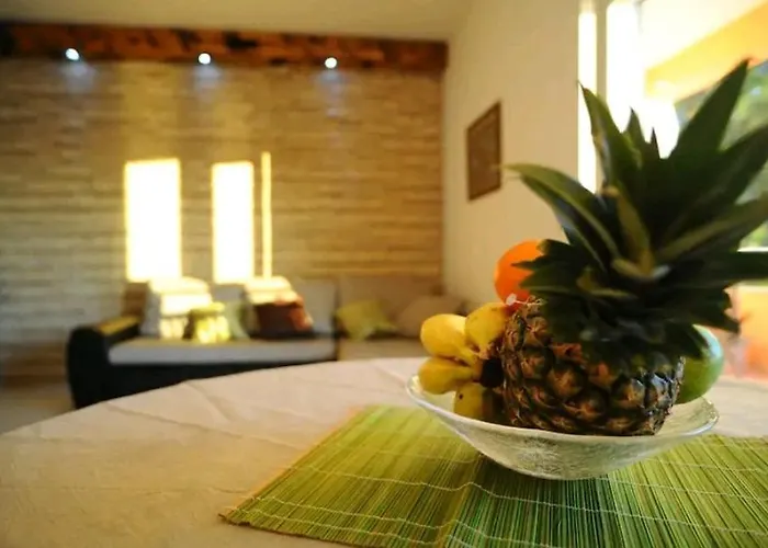 Apartman With Sea View *