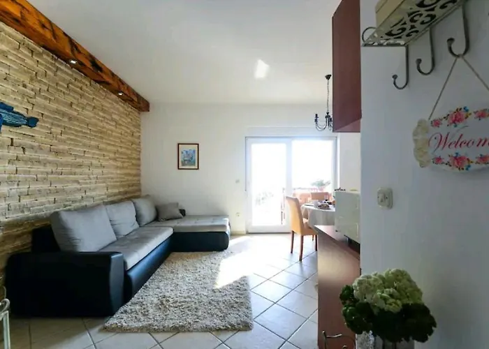 Apartman With Sea View